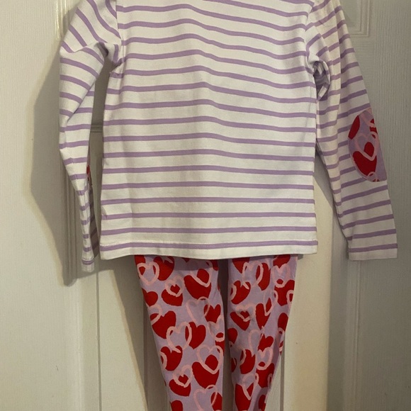 NWT Little English Valentines Outfit - Picture 6 of 10